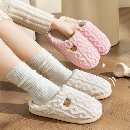 Cozy Bear Slippers - Schattige Pluche Slippers